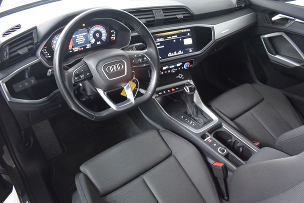 Audi Q3 35 TFSI S tronic S-line 110 kW image number 8