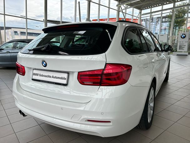 BMW 320d Touring xDrive Advantage 140 kW image number 4