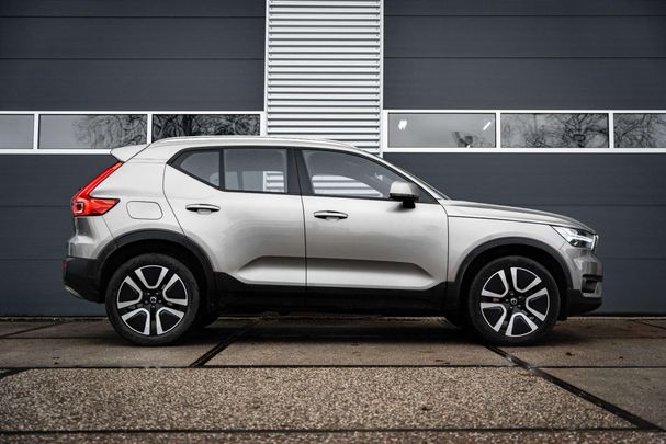 Volvo XC40 1.5 T2 95 kW image number 7