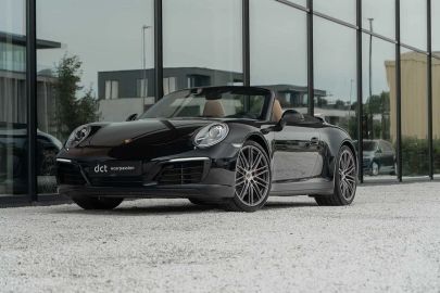 Car image 26