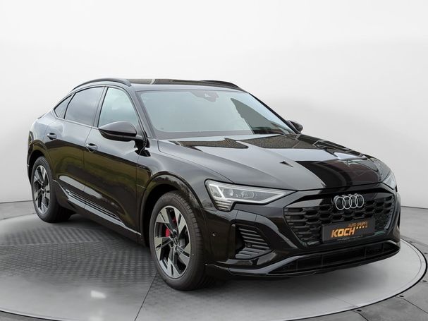 Audi Q8 55 quattro e-tron S-line Sportback 300 kW image number 2