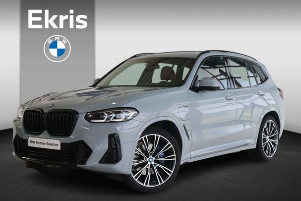 BMW X3 xDrive30e 215 kW image number 1