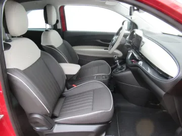 Car image 14