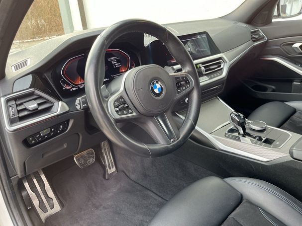 BMW 330i Touring xDrive M Sport 190 kW image number 8