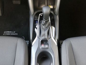 Car image 13