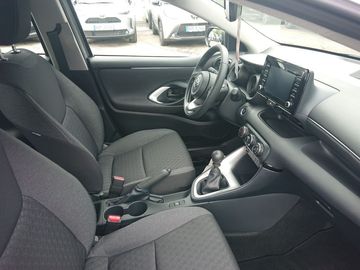 Car image 6