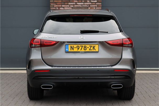 Mercedes-Benz GLA 250 e 160 kW image number 15