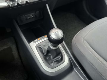 Car image 21