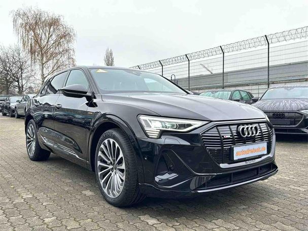 Audi e-tron 50 S-line 230 kW image number 2