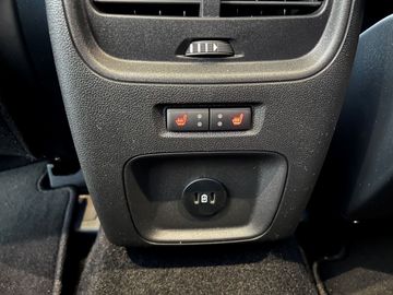 Car image 31