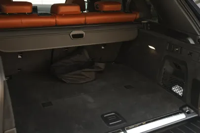 Car image 45
