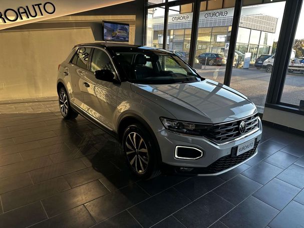 Volkswagen T-Roc 1.0 TSI T-Roc 81 kW image number 2