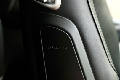 Car image 29