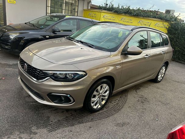 Fiat Tipo 1.6 Lounge 88 kW image number 1