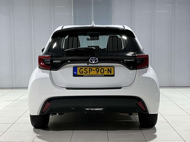 Toyota Yaris 1.5 Hybrid 85 kW image number 12