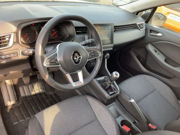 Car image 10