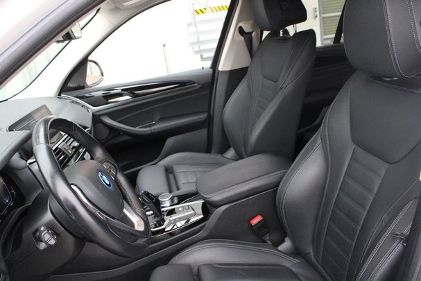 BMW iX3 Impressive 210 kW image number 6