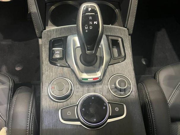 Alfa Romeo Stelvio 2.2 Q4 154 kW image number 10