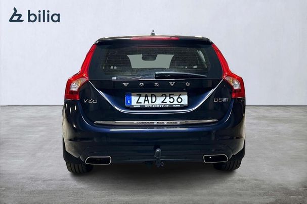 Volvo V60 AWD D5 172 kW image number 3