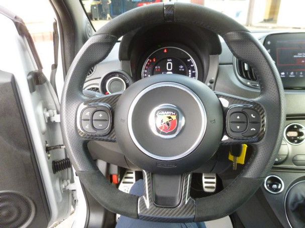 Abarth 695 132 kW image number 32