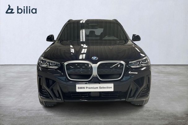 BMW iX3 210 kW image number 2