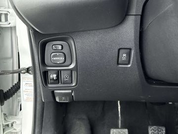 Car image 31