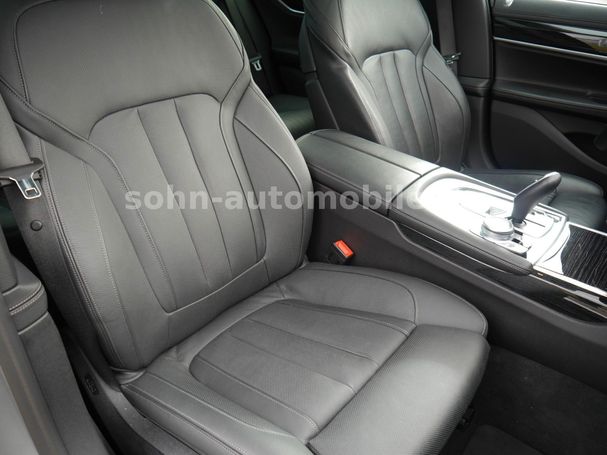 BMW 730d xDrive M Sport 210 kW image number 18