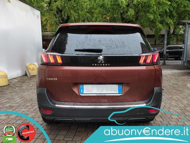 Peugeot 5008 BlueHDi 180 EAT8 Allure 130 kW image number 2