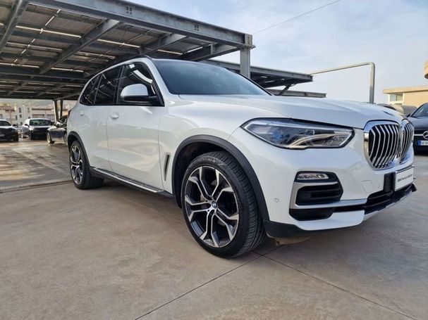 BMW X5 xDrive30d 195 kW image number 2