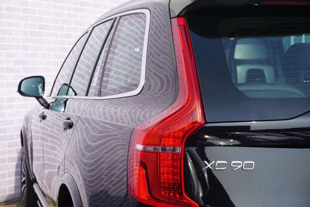 Volvo XC90 T8 Recharge AWD Plus 335 kW image number 9