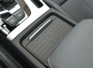 Car image 35