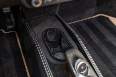 Car image 49