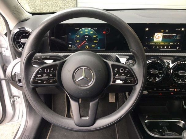 Mercedes-Benz A 160 80 kW image number 14