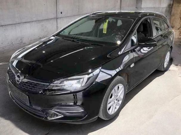 Opel Astra D Sports Tourer 77 kW image number 1