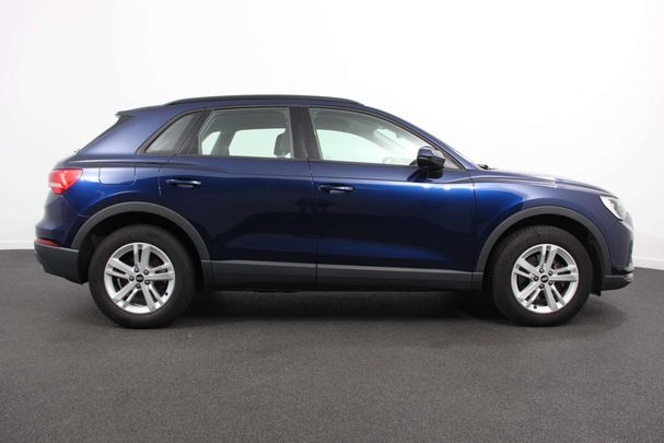 Audi Q3 35 TFSI S tronic 119 kW image number 6