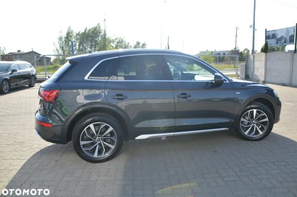 Audi Q5 45 TFSI quattro S tronic S-line 195 kW image number 3