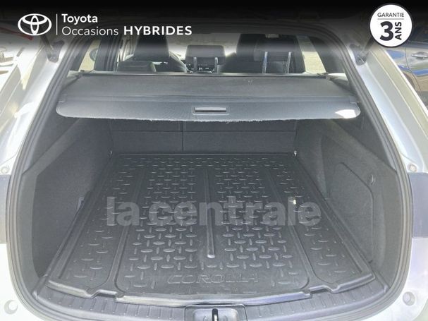 Toyota Corolla Hybrid Touring Sports 135 kW image number 10