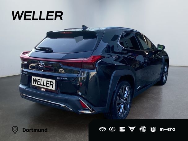 Lexus UX 250h 135 kW image number 19