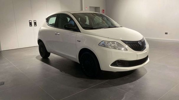 Lancia Ypsilon 51 kW image number 2