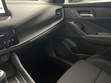 Car image 35