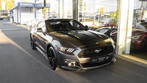 Car image 34