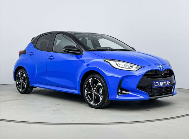 Toyota Yaris Hybrid 85 kW image number 2