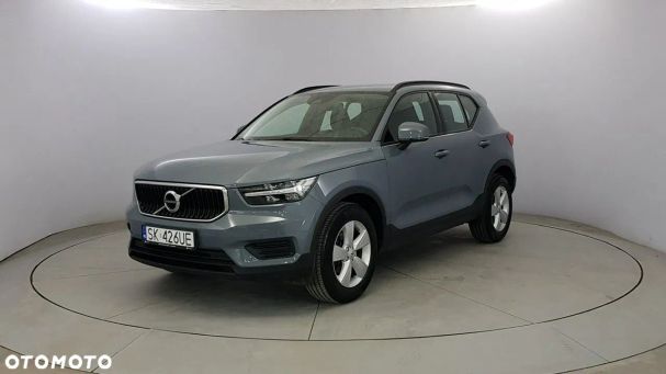 Volvo XC40 T3 Momentum 120 kW image number 1