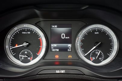 Car image 38