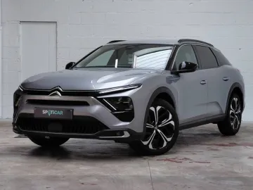 Car image 2