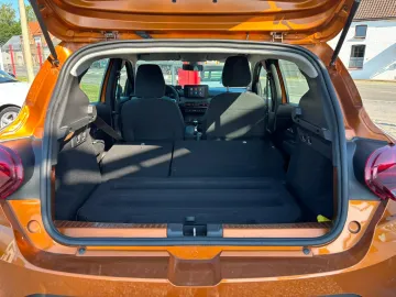 Car image 22
