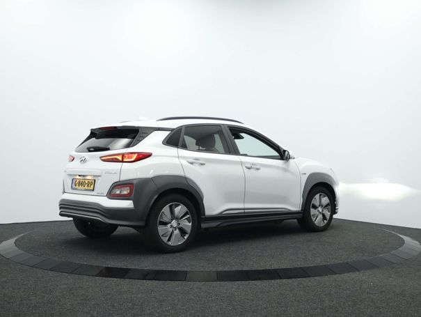 Hyundai Kona 64 kWh 150 kW image number 10