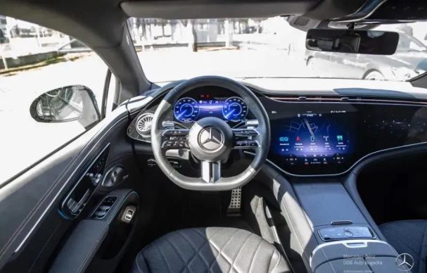 Mercedes-Benz EQS 580 AMG Line 385 kW image number 5