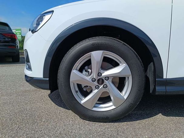 Audi Q3 35 TFSI S tronic Advanced 110 kW image number 5