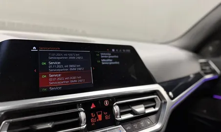 Car image 32